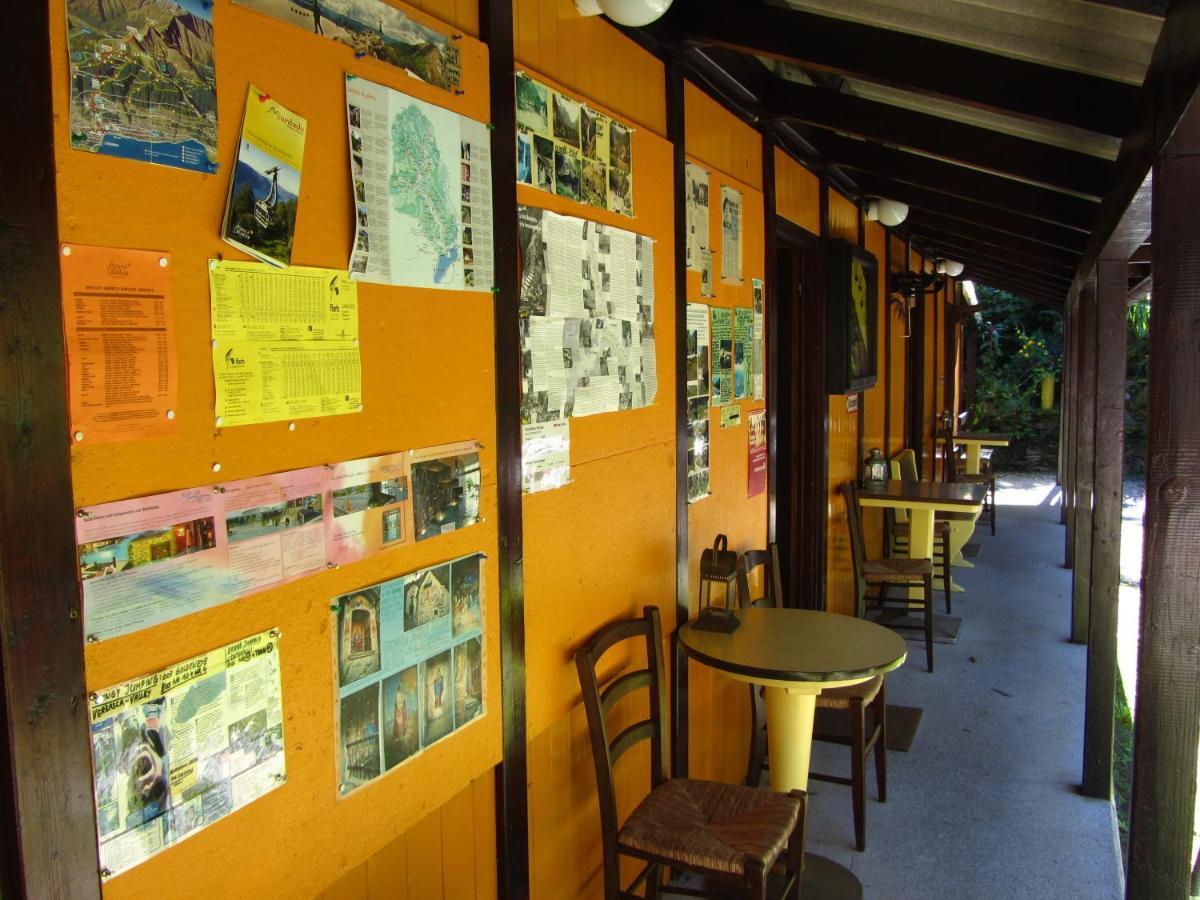 Baracca Backpacker Hostel Aurigeno Exterior photo